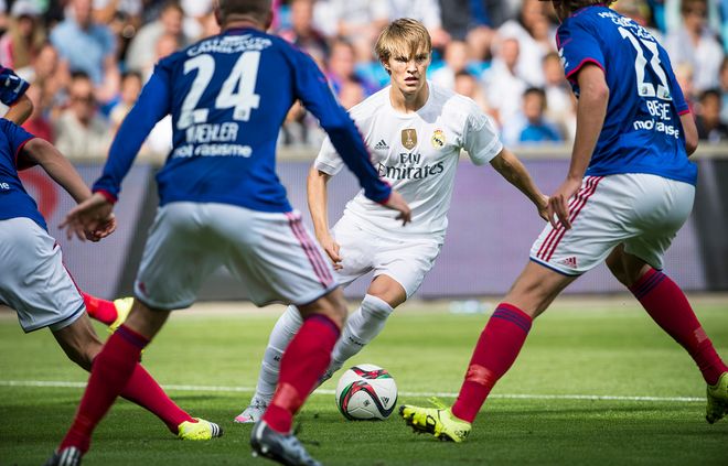 对位拉近的 对位拉近的